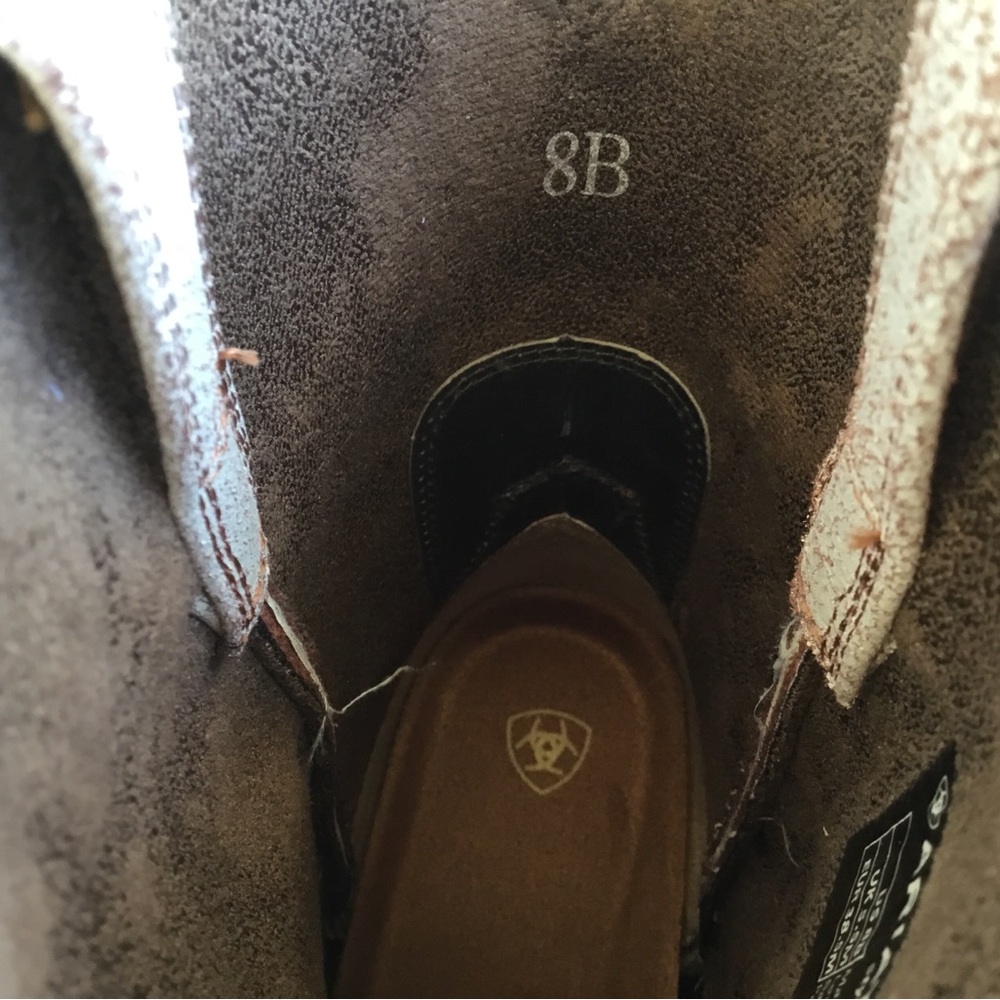 Ariat Suede leather women’s Western Boots - Picture 8 of 11